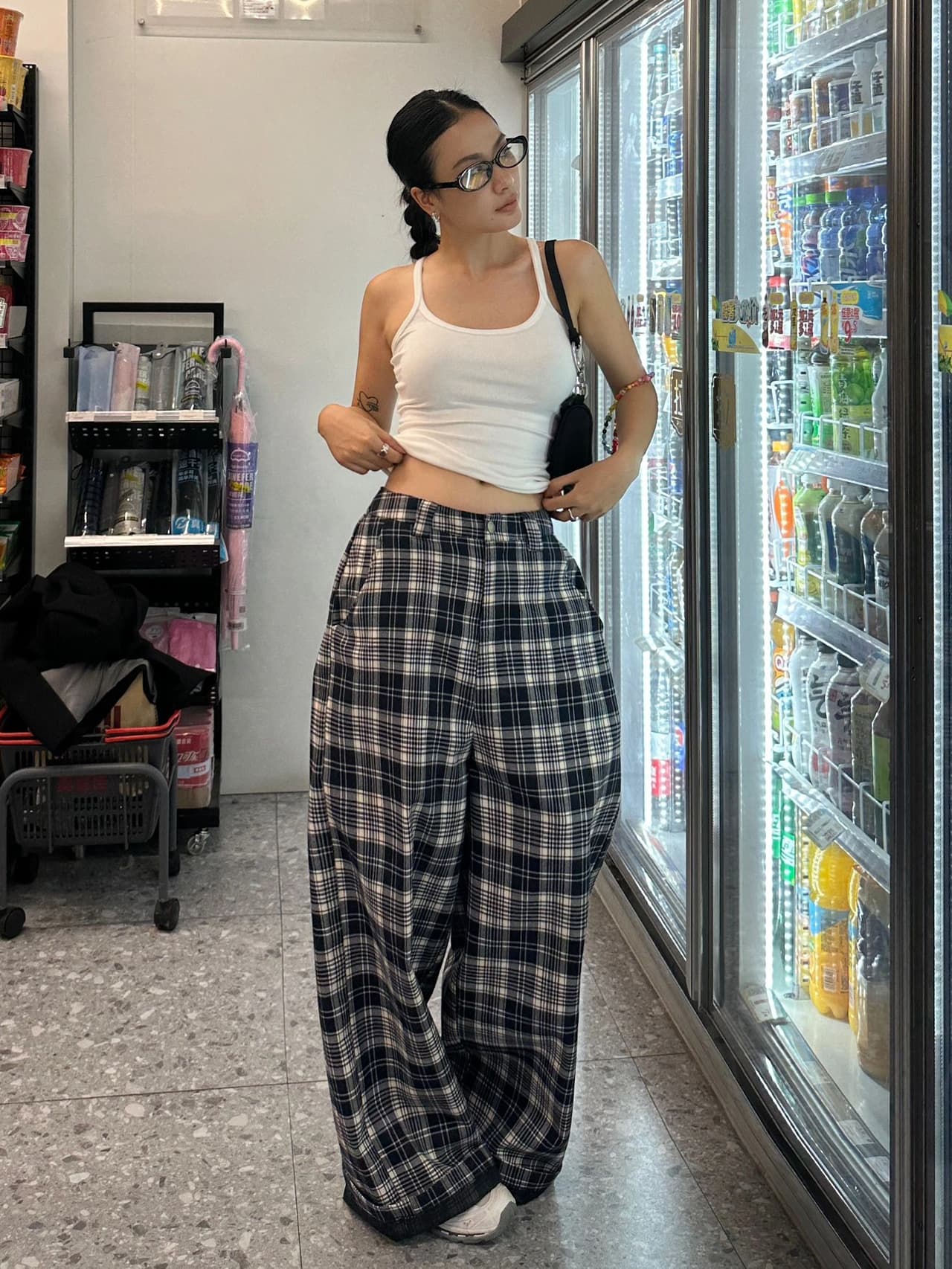 チェックパンツゆったりワイドシルエット タータンチェックパンツ